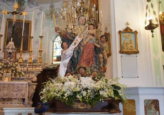 Civezza statua della Madonna degli Angeli Civezza statua della madonna degli Angeli